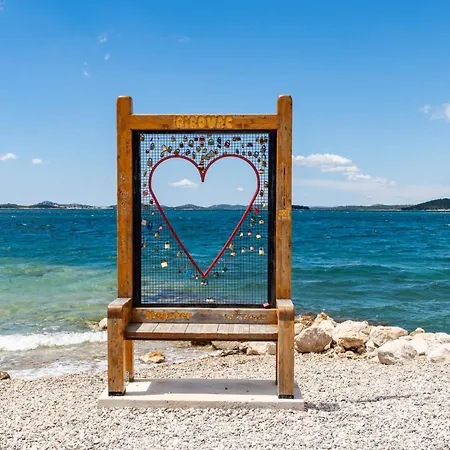 Delux Eco By Interhome *