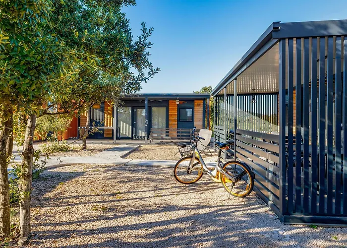 Сasa de vacaciones Delux Eco By Interhome *